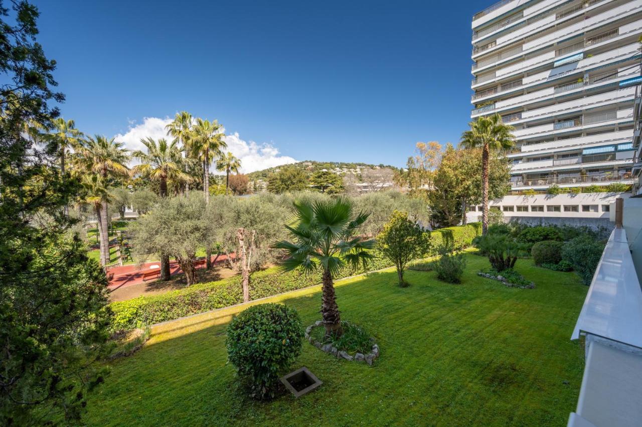 Le Vallauris Cannes Esterno foto